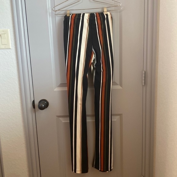 Feathers 2 pc pant suit SZ M(jr) vertical multicolor stripes NWT - Picture 4 of 7